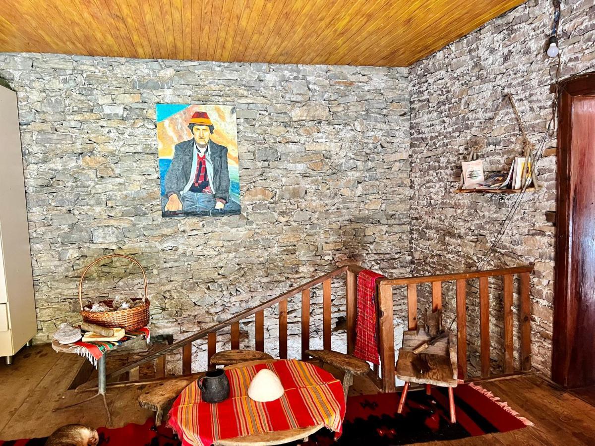 Neomalsore Agrotourism, Komani Lake Hotel Eksteriør billede
